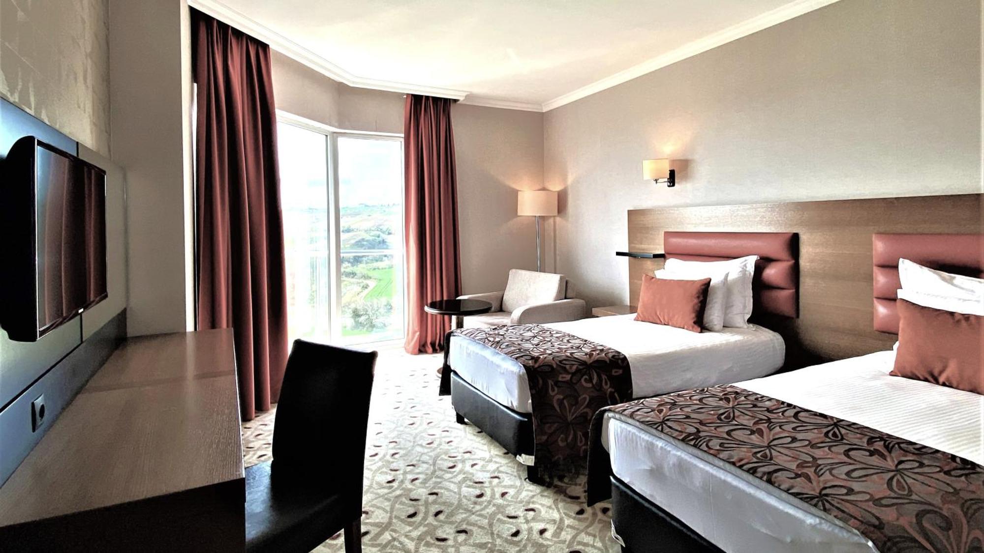 Ramada By Wyndham 5* Tekirdağ